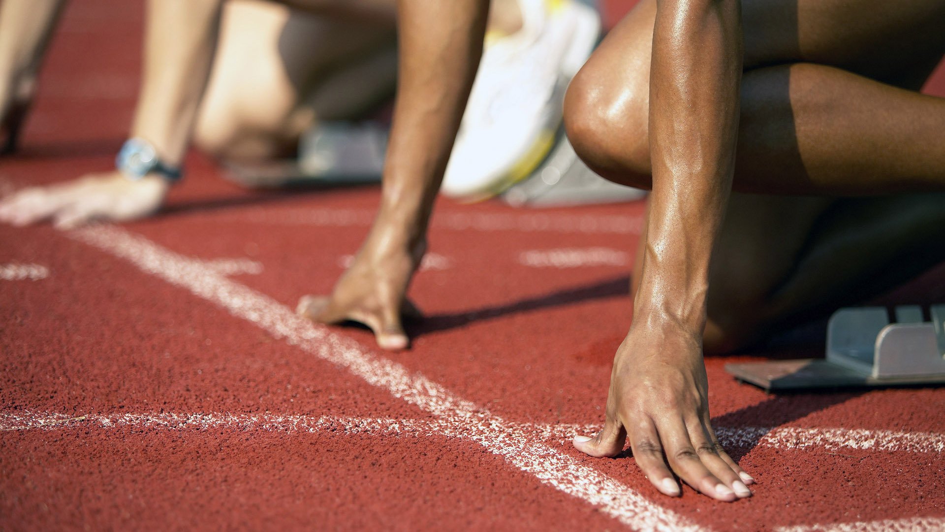 美洲篮协杯,巴西队和阿根廷队展开激烈角逐,冠军争夺一触即发